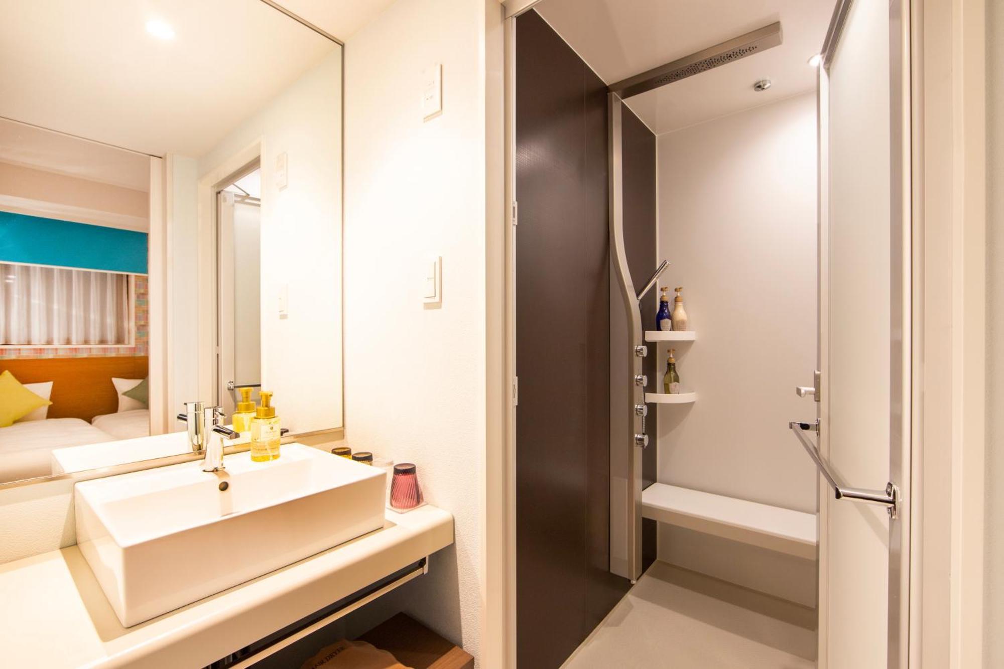 Karaksa Hotel Colors Tokyo Yaesu Ngoại thất bức ảnh
